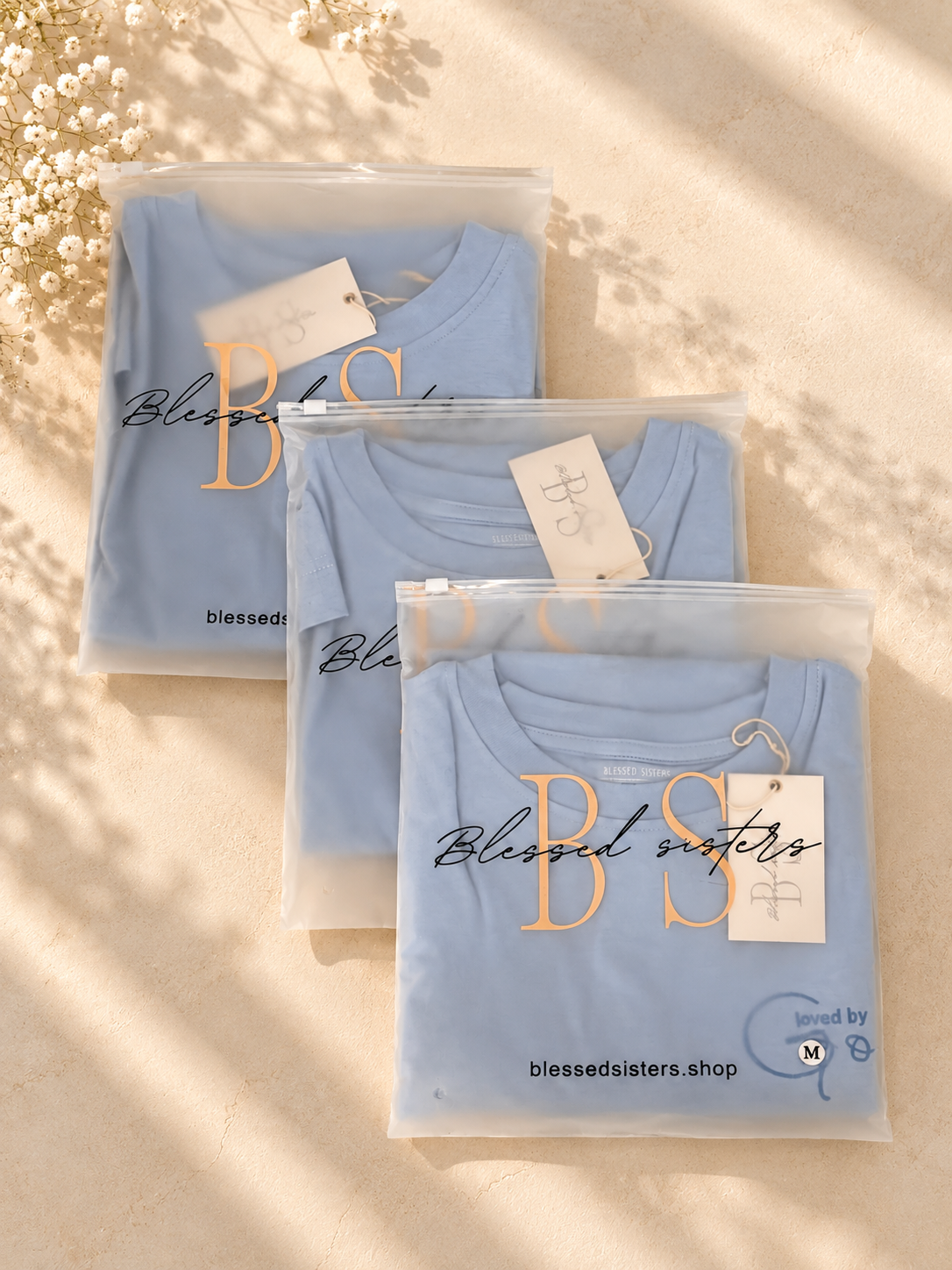 t-short "Loved by God"