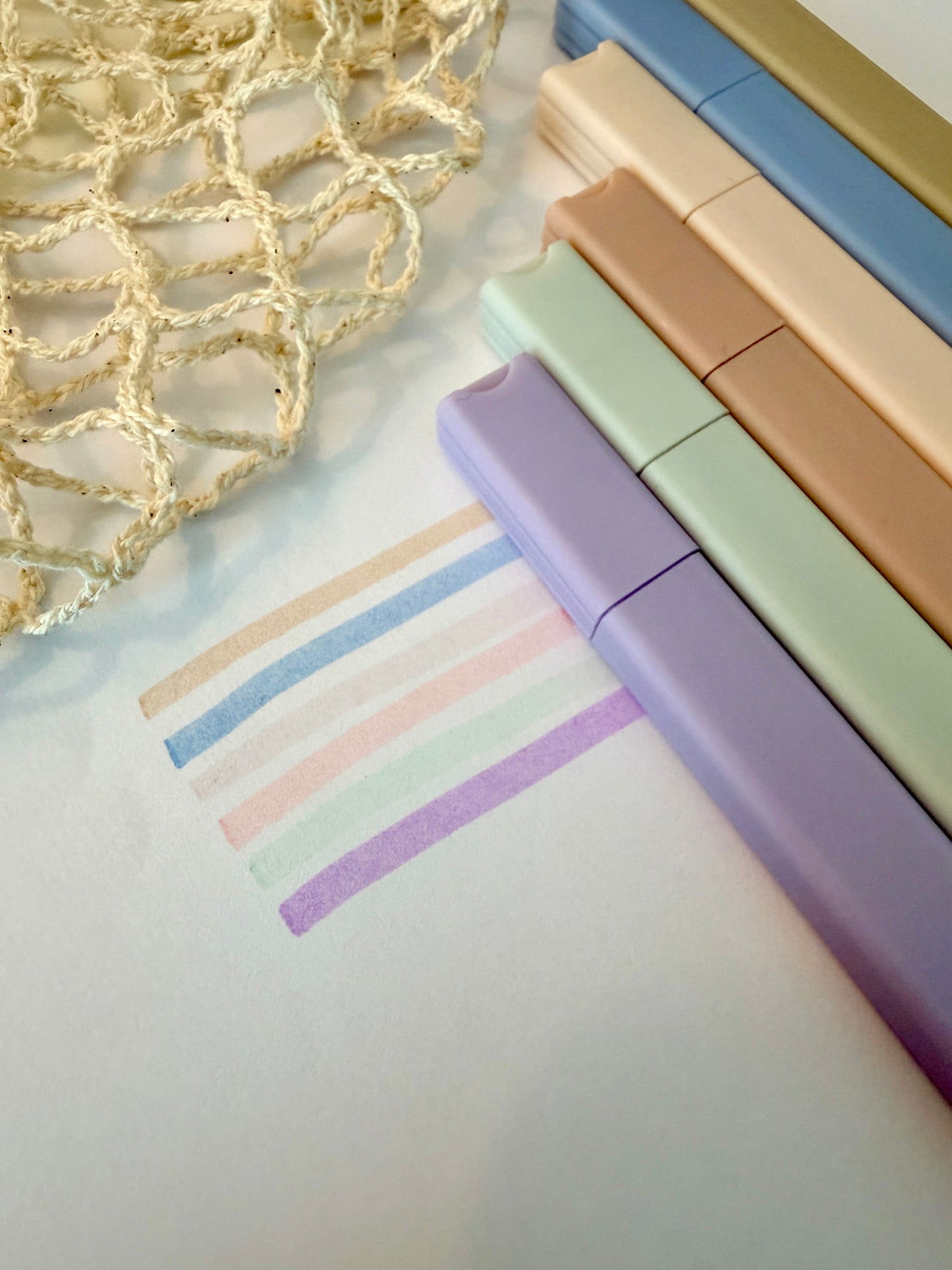 Multicolored highlighters